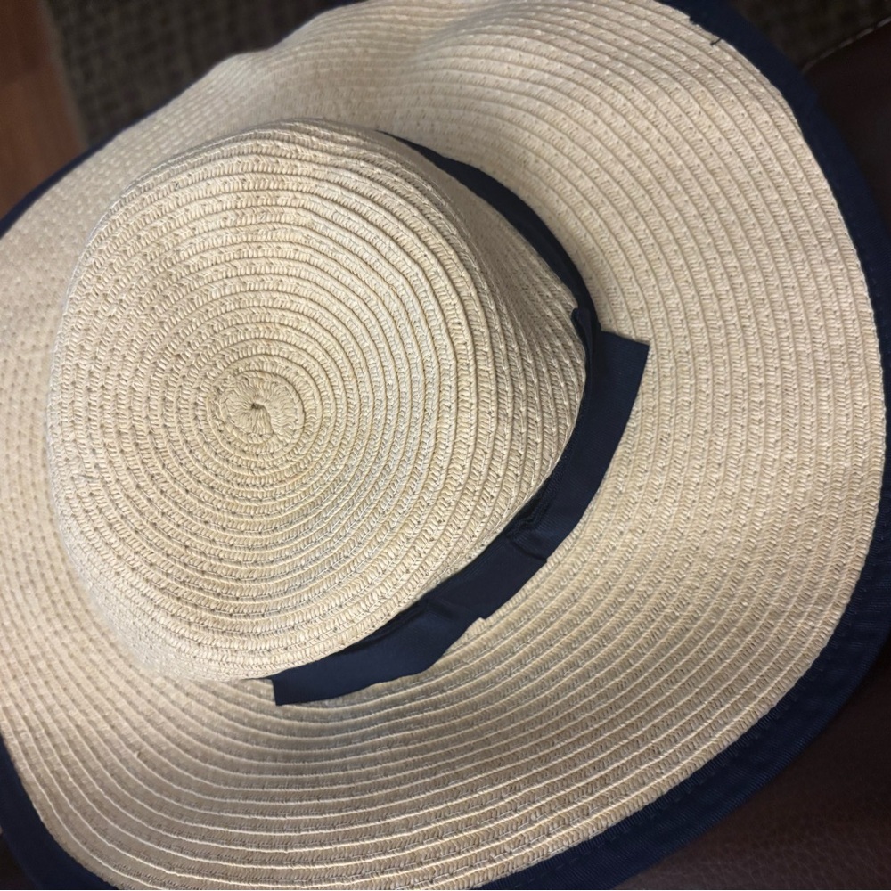 Beige Straw Kids Sun Hat with Navy Trim